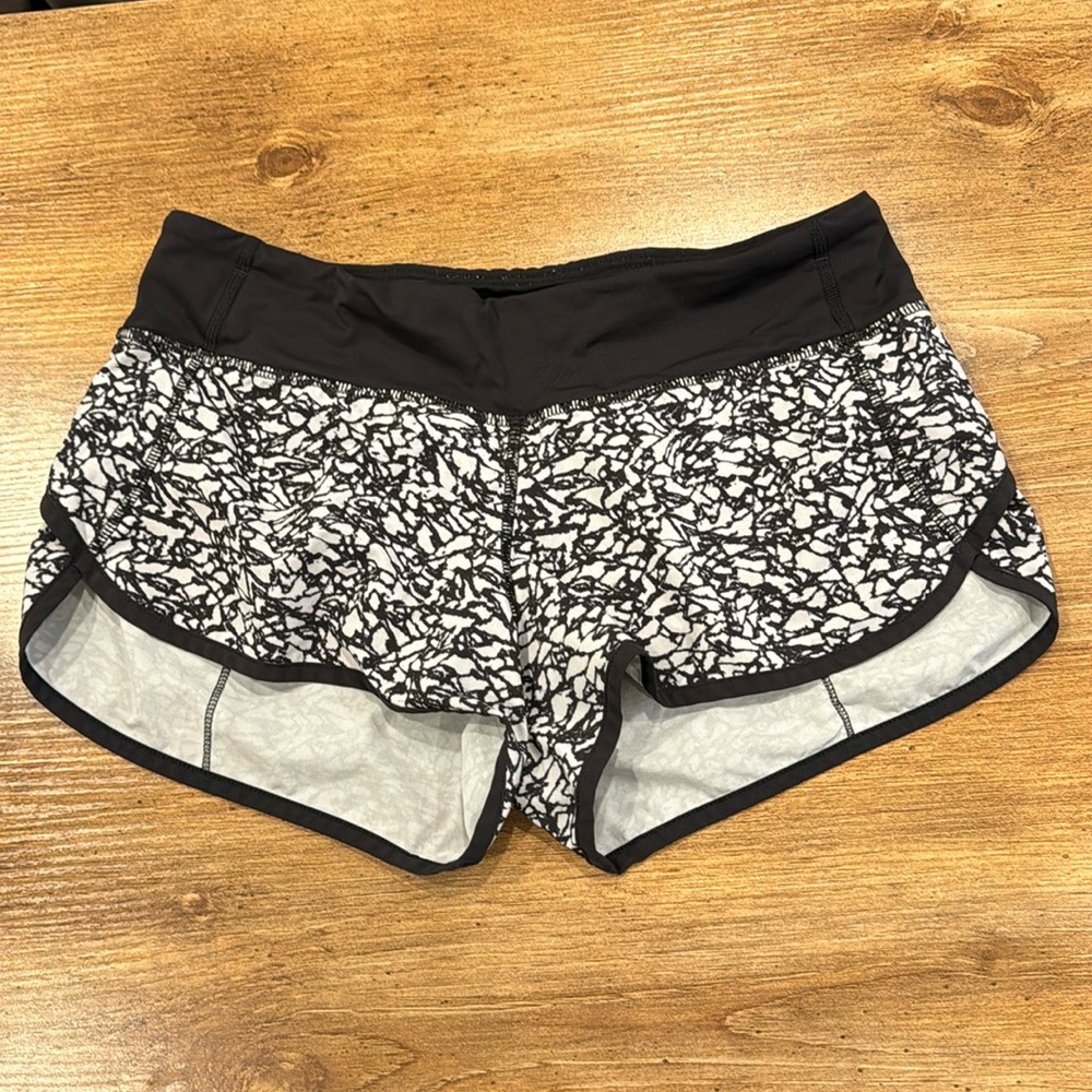 Lululemon hotty shorts